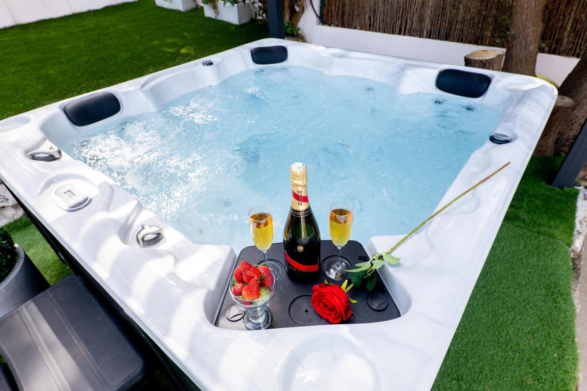 Вілла Piscine-Jacuzzi-Videoprojecteur-Clim La Perle Rare Мужен Екстер'єр фото